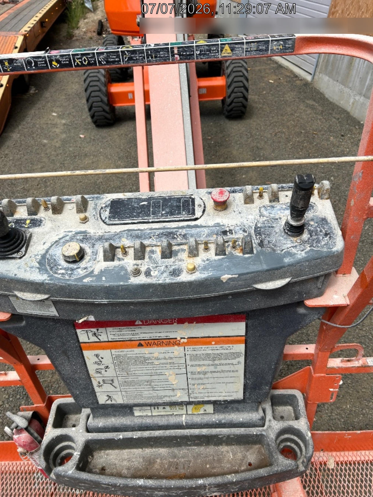 2023 JLG 460SJ
