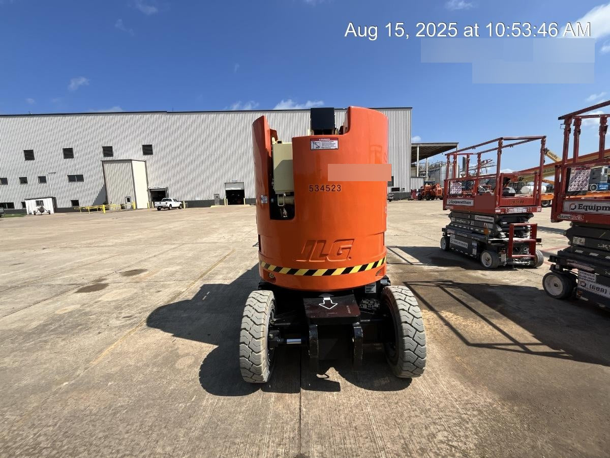 2025 JLG E300AJP