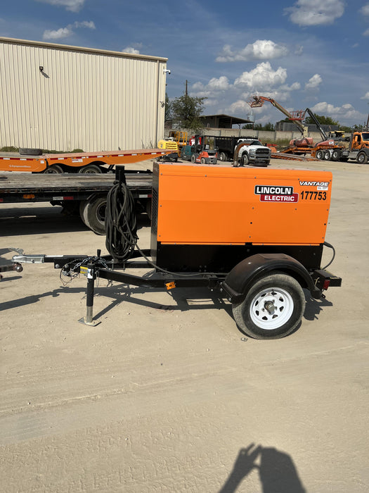 2021 Lincoln Electric Vantage 322 Vantage 322 Ready Pak 3 w/ Decals, ORANGE (includes trailer, cable rack, fender light kit) NO Telematics