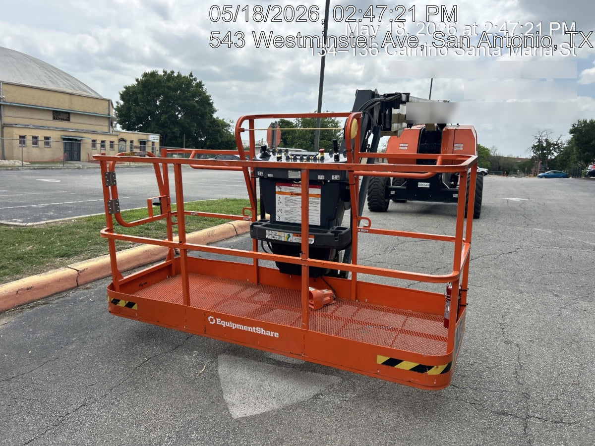 2025 JLG 860SJ