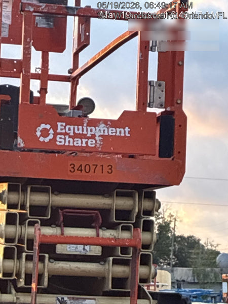2023 JLG ES2632