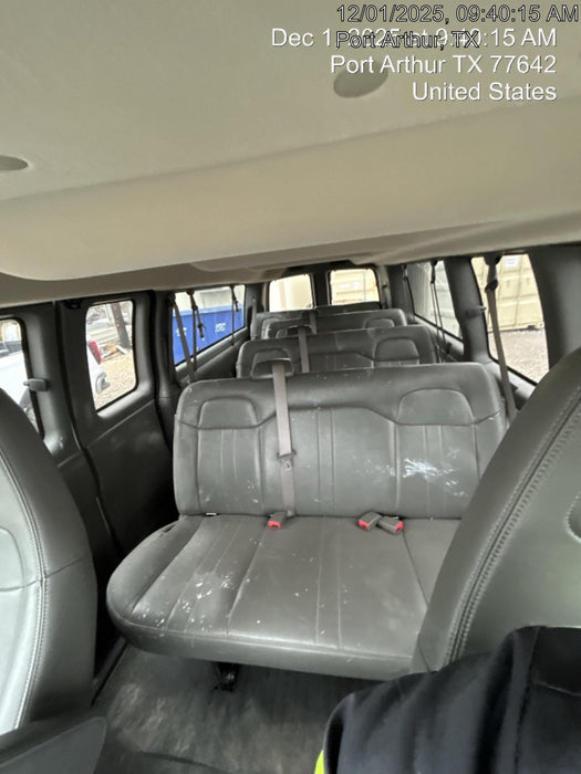 2025 CHEVROLET Express Van - Rental