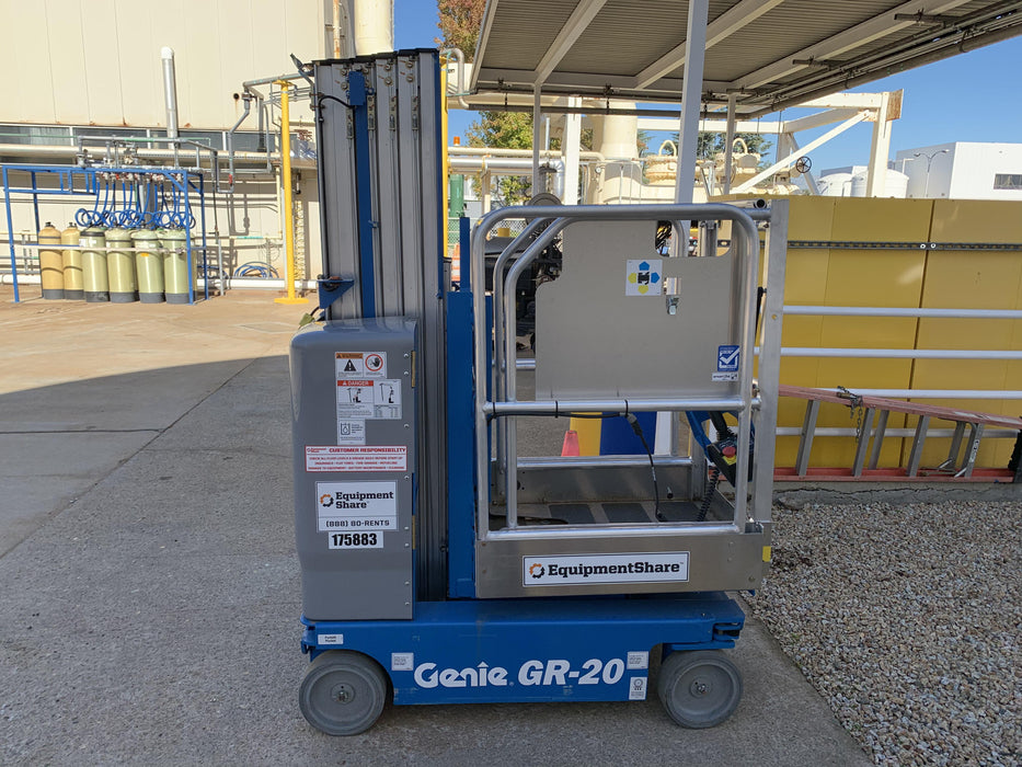 2021 GENIE GR-20