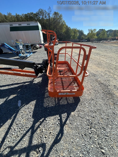 2023 JLG 660SJ