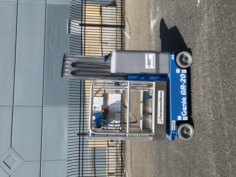 2019 GENIE GR-20