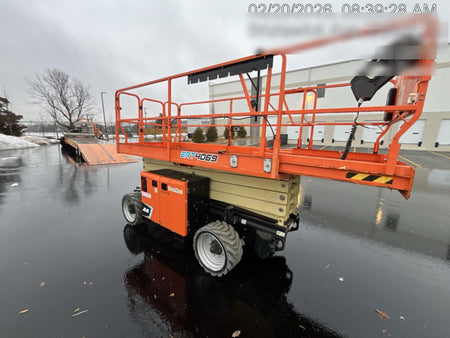 2021 JLG ERT4069