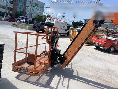 2023 JLG 660SJ