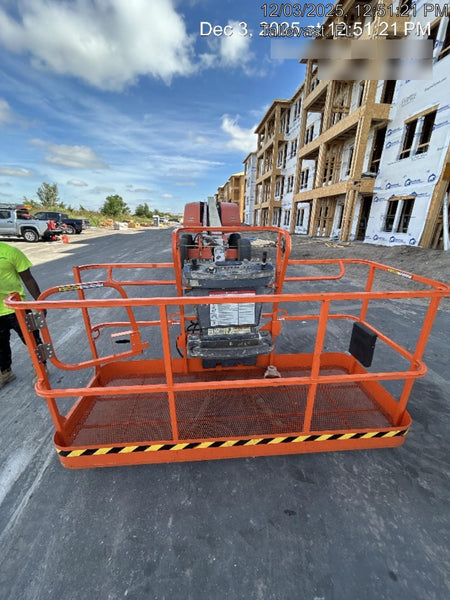 2021 JLG 660SJ