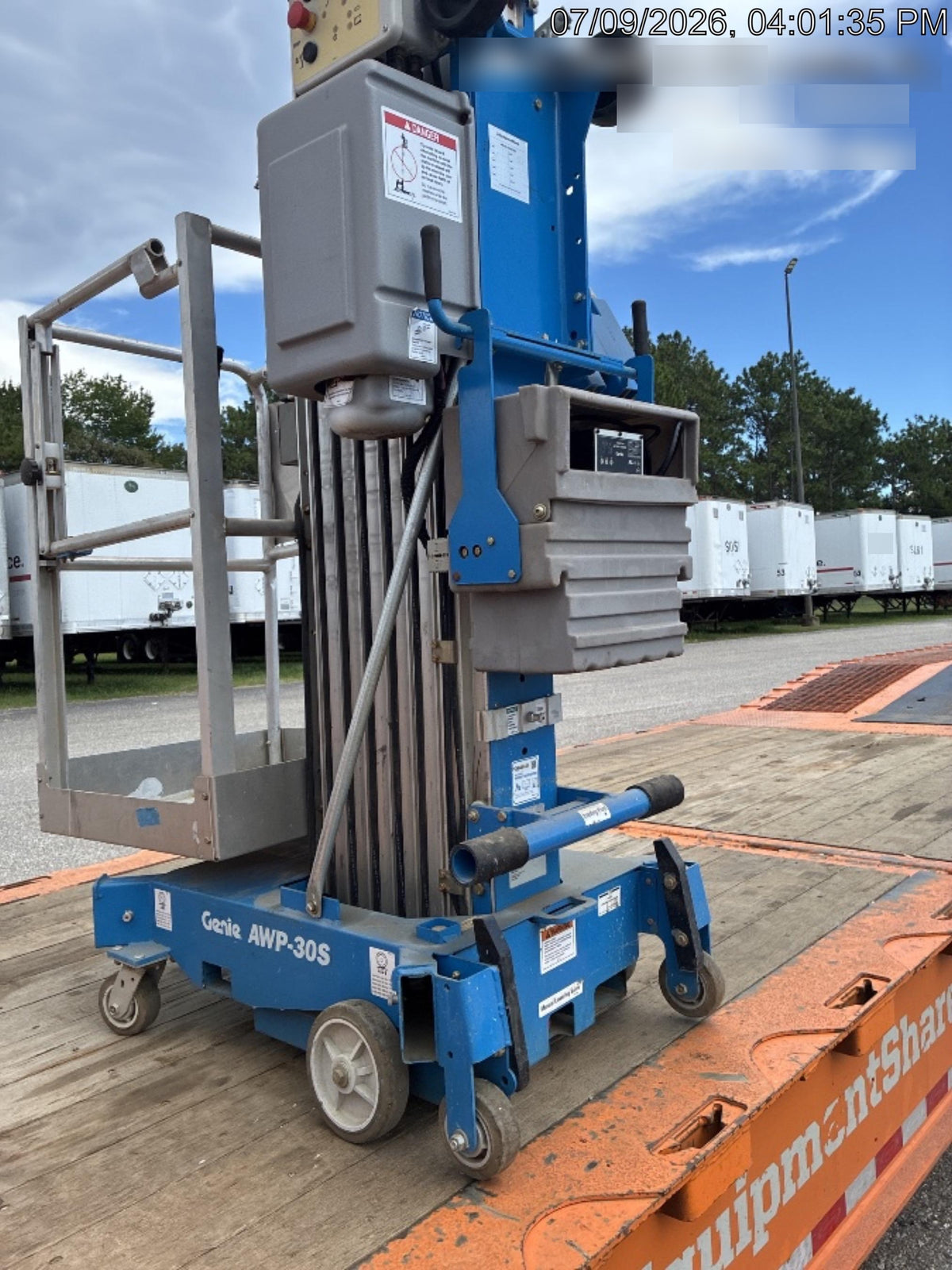 2019 GENIE AWP-30S