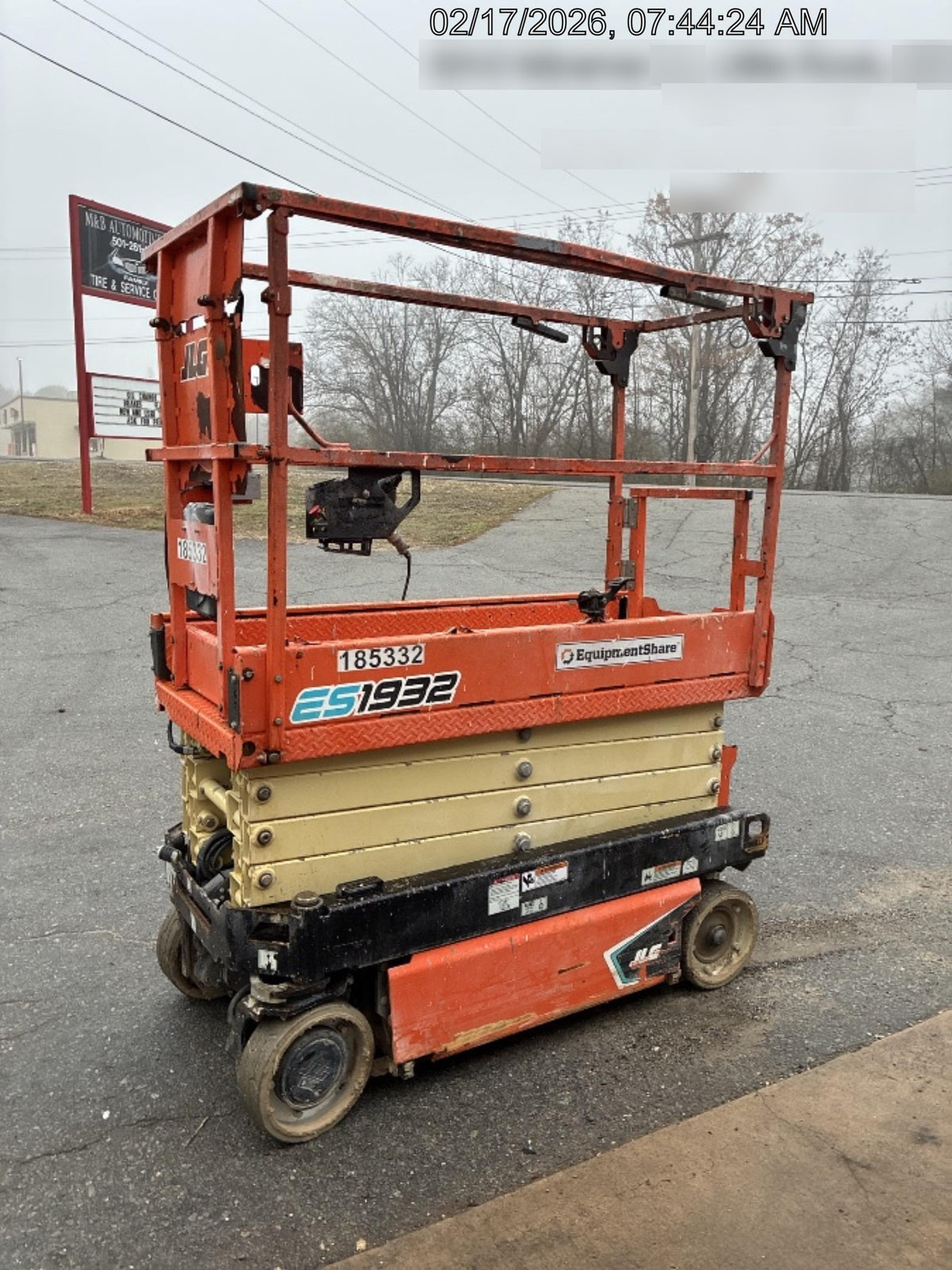2021 JLG ES1932