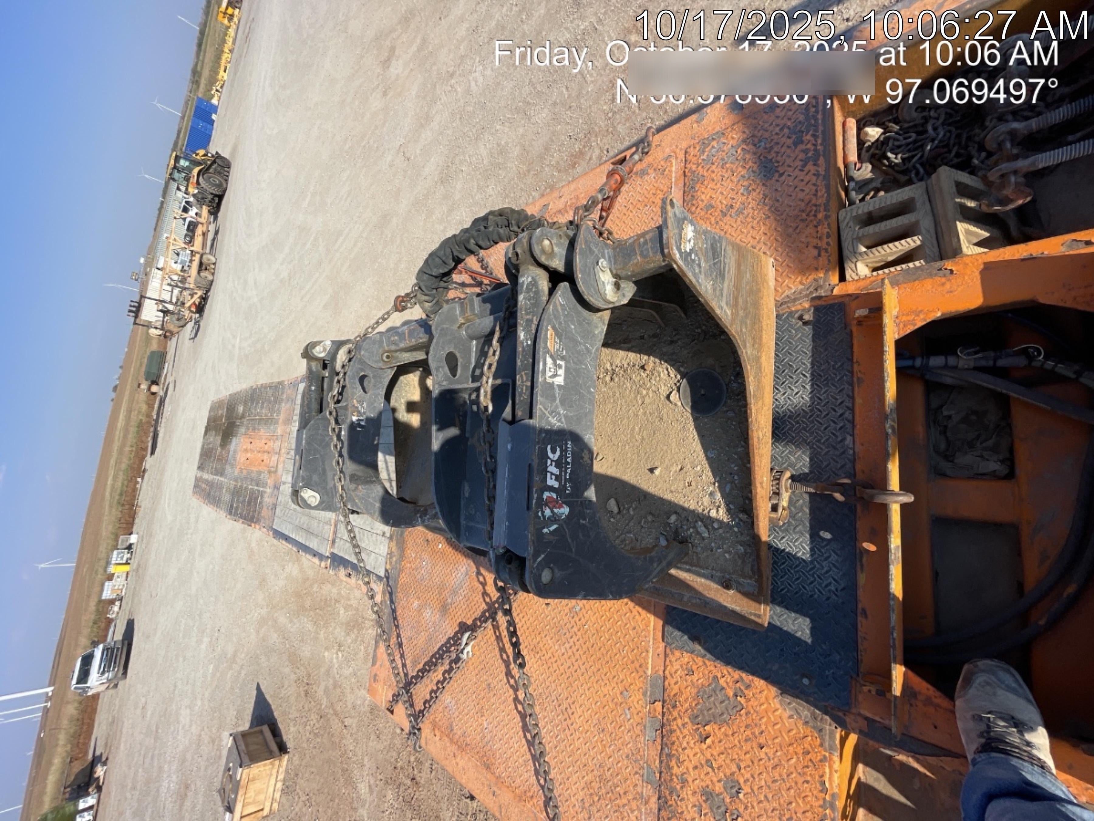 2019 PALADIN 76" Scrap Grapple Bucket - Paladin