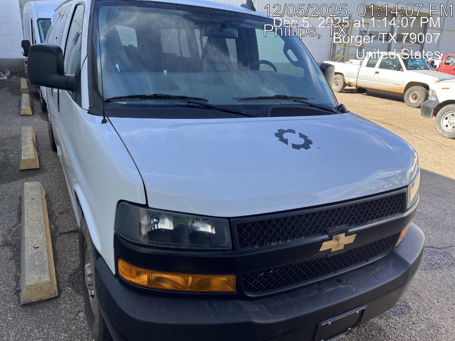 2024 CHEVROLET Express Van - Rental