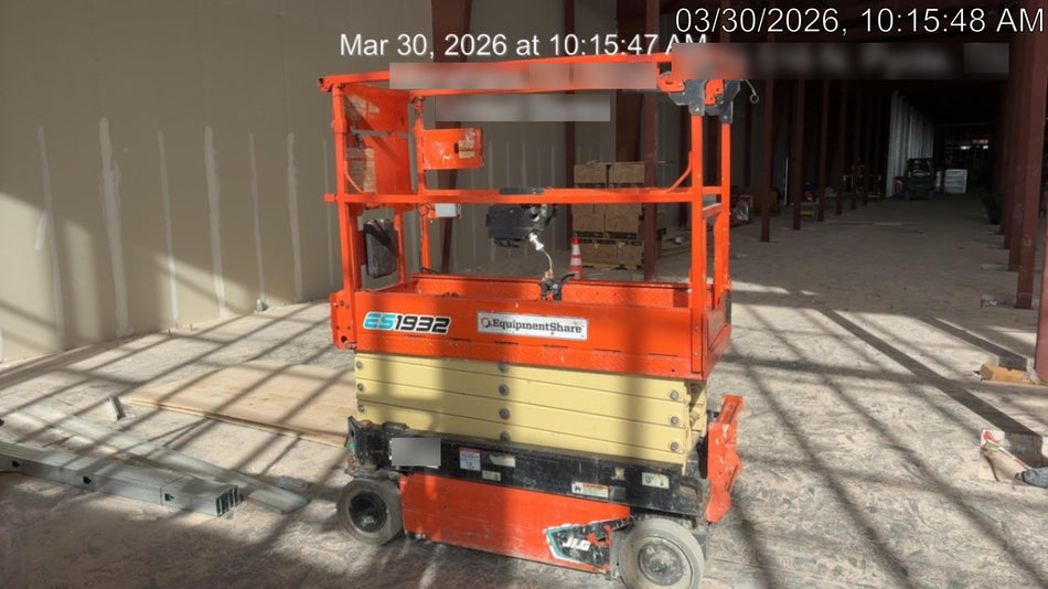 2021 JLG ES1932