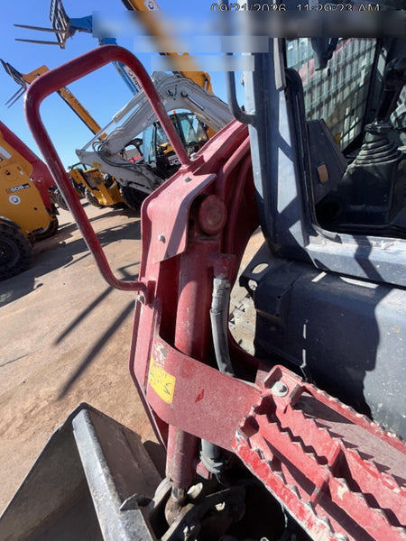 2021 TAKEUCHI TL12R2-CR