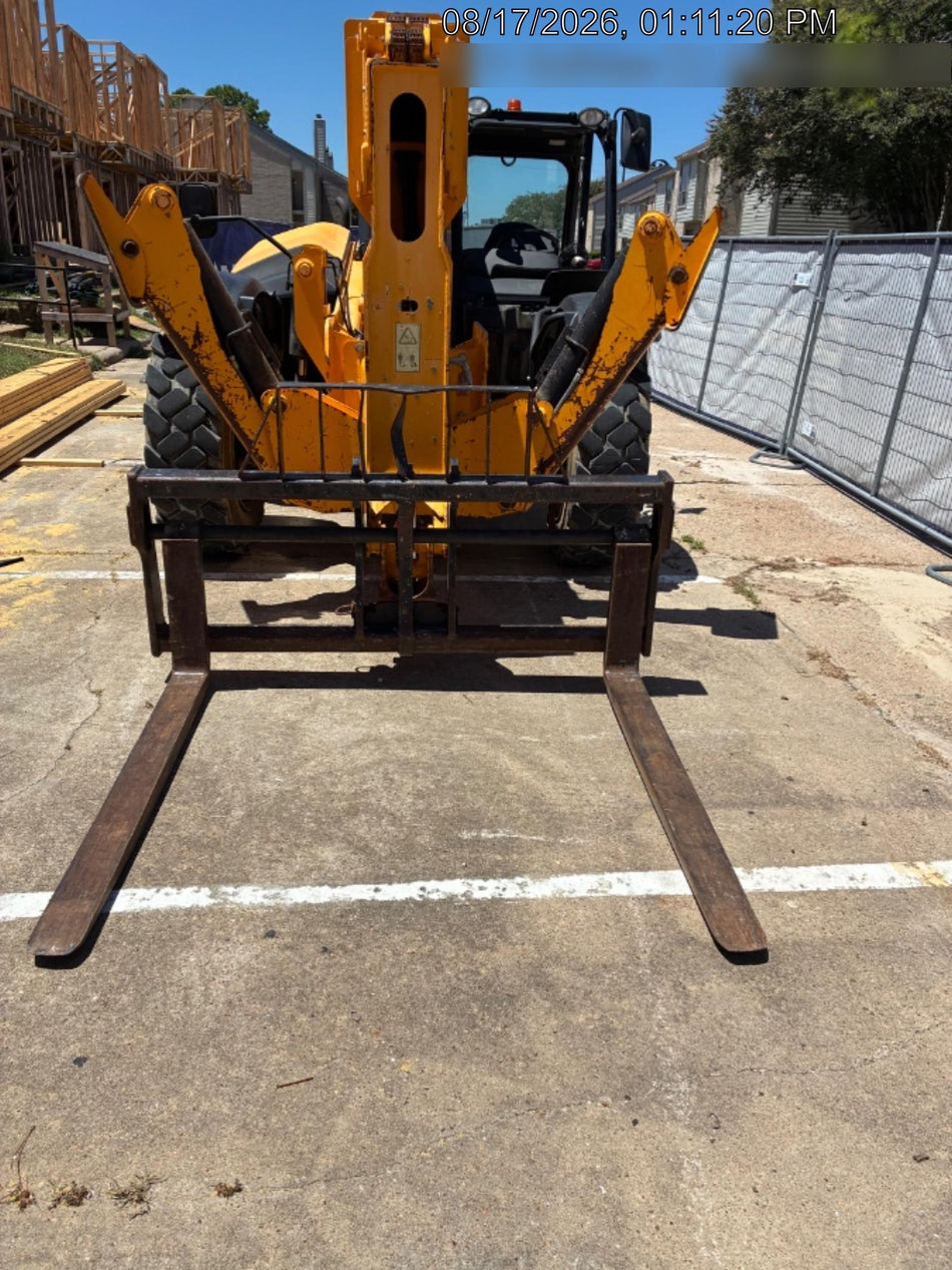 2021 JCB 512-56