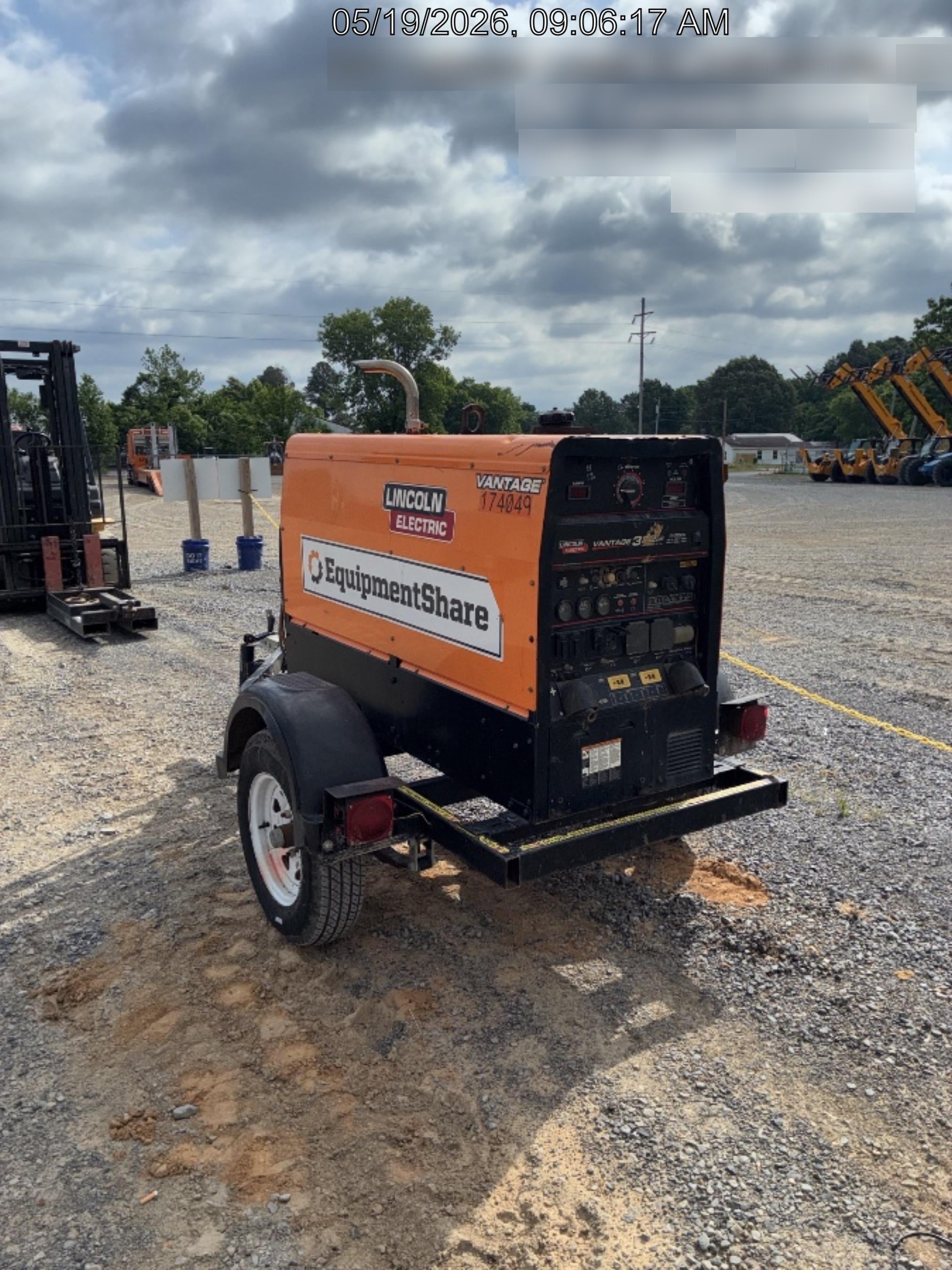 2021 Lincoln Electric Vantage 322 Vantage 322 Ready Pak 3 w/ Decals, ORANGE (includes trailer, cable rack, fender light kit) NO Telematics