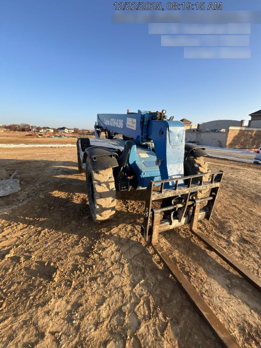 2018 Genie GTH-636 GTH-636 w/Open ROPS, Solid Tires, beacon/work lights, 48" carriage/forks