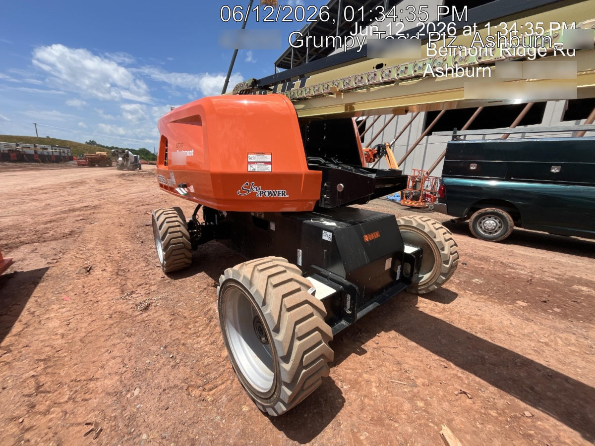 2025 JLG 660SJ