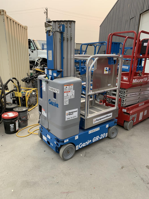 2020 GENIE GR-20