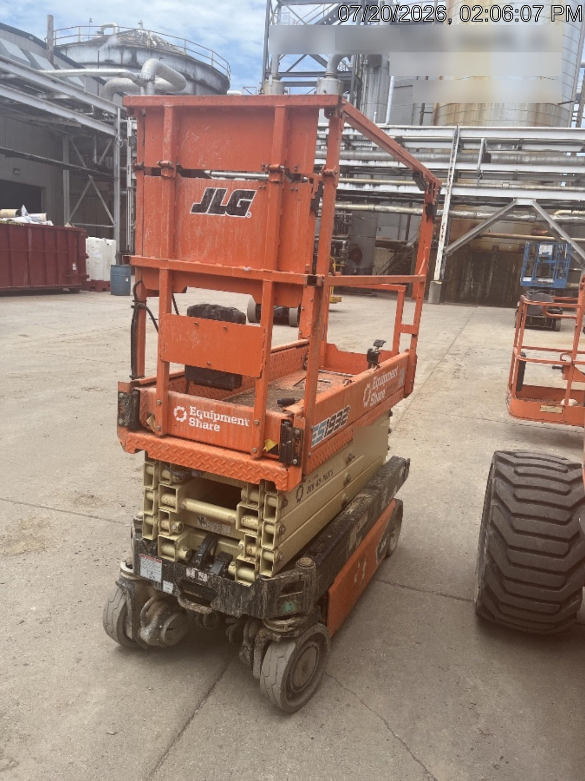 2022 JLG ES1932