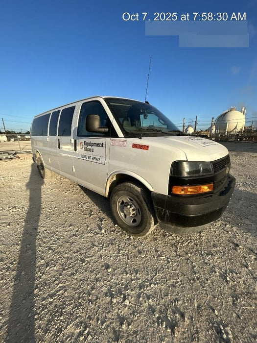 2023 CHEVROLET Express Van - Rental