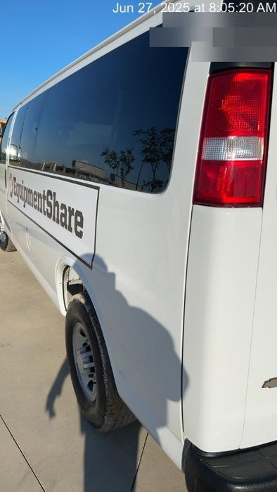 2023 CHEVROLET Express Van - Rental