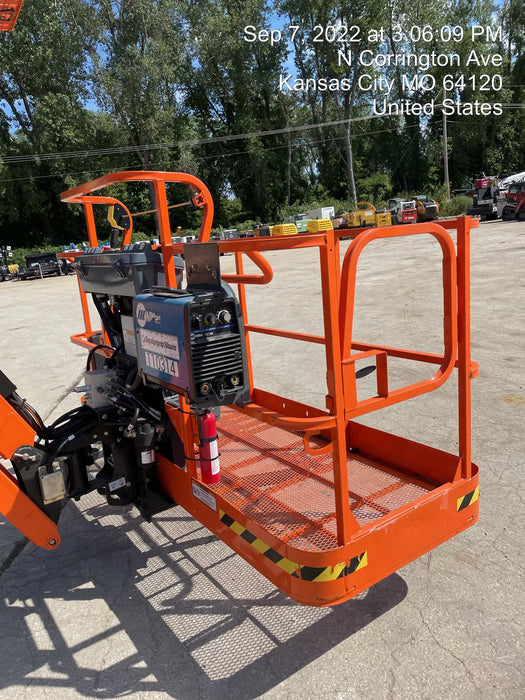 2022 JLG 860SJ