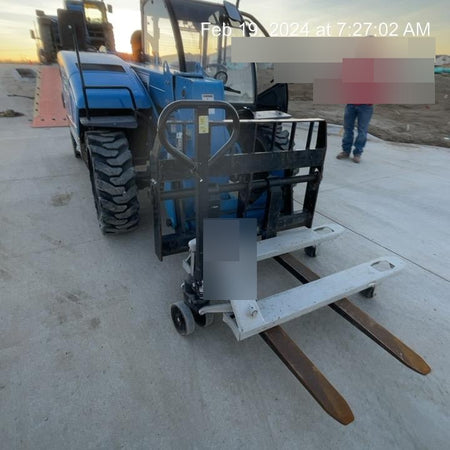 2022 STRONGWAY 4400 lb Pallet Jack