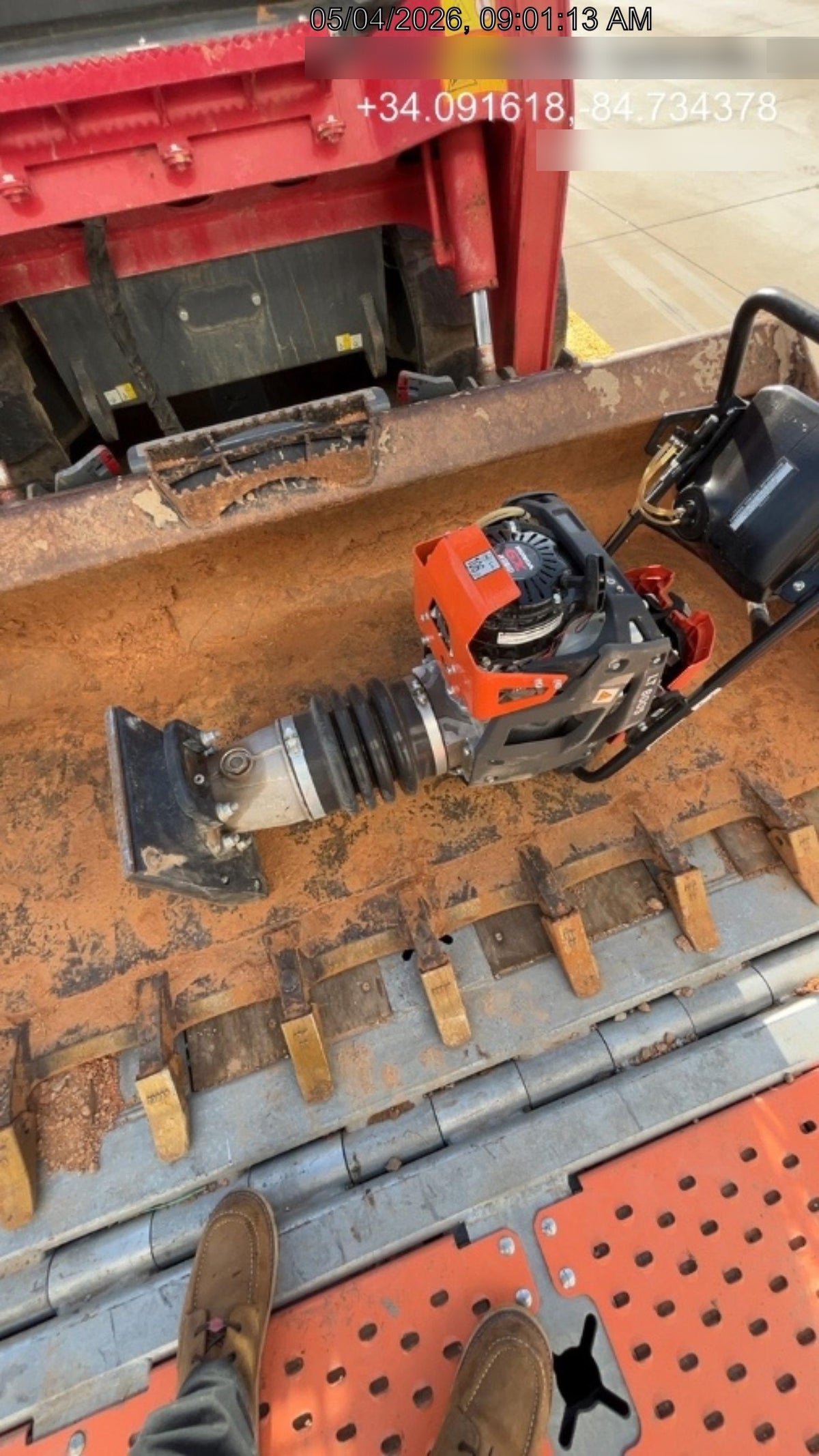 2024 HUSQVARNA LT6005