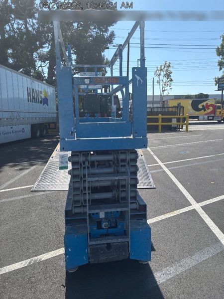 2022 GENIE GS-3232
