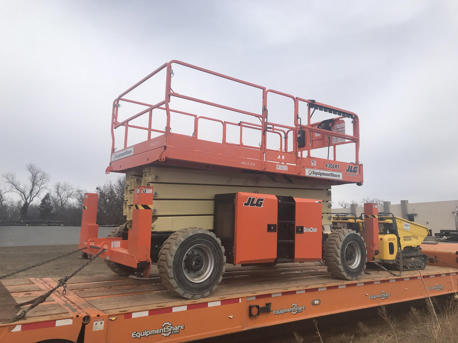 2019 JLG 430LRT