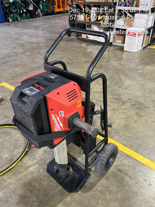 2022 MILWAUKEE MXF368-1XC