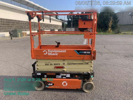 2025 JLG ES1932