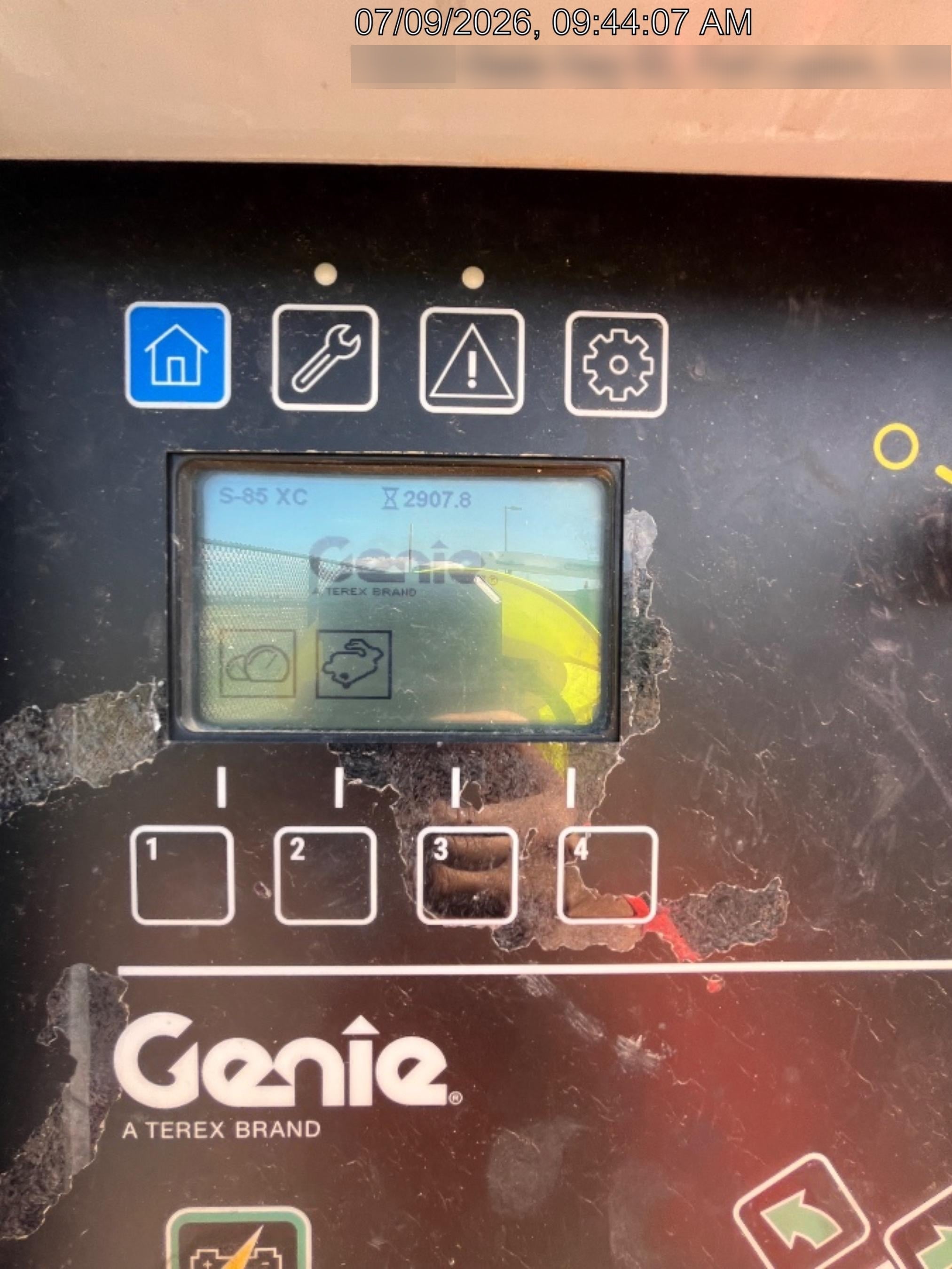 2022 GENIE S-85 XC