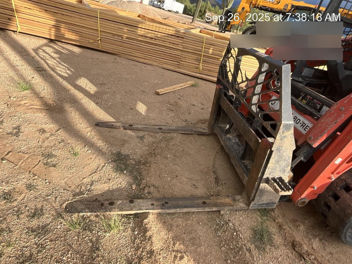 2020 PALADIN 48" Pallet Forks - Paladin
