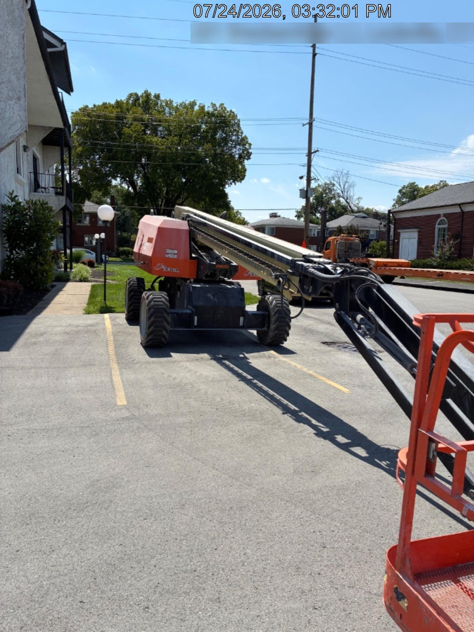 2025 JLG 660SJ