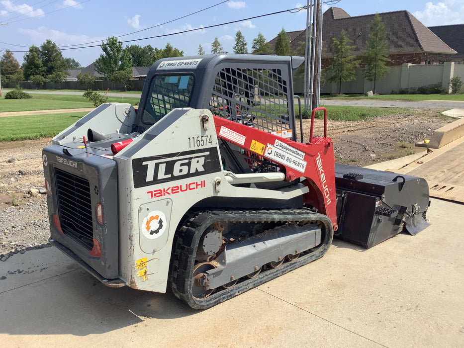 2021 PALADIN Sweepster SB72