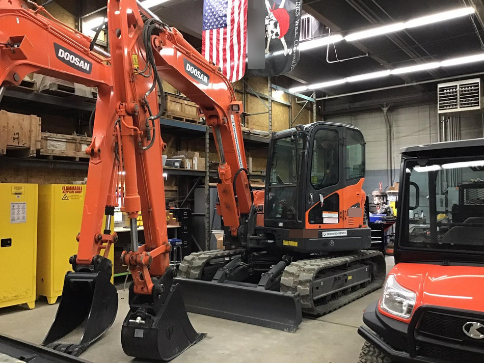 2020 DOOSAN DX85R-3