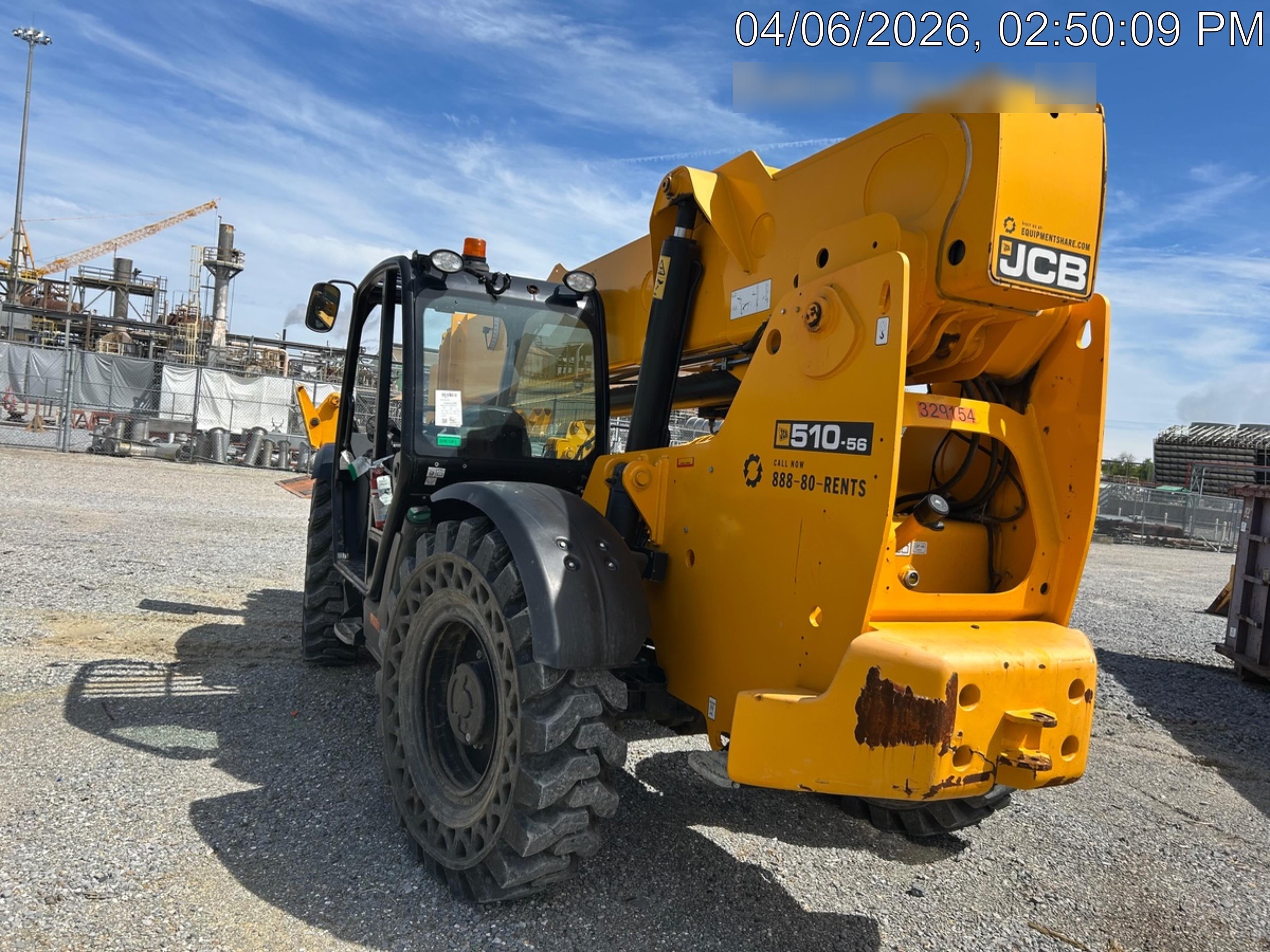 2023 JCB 510-56