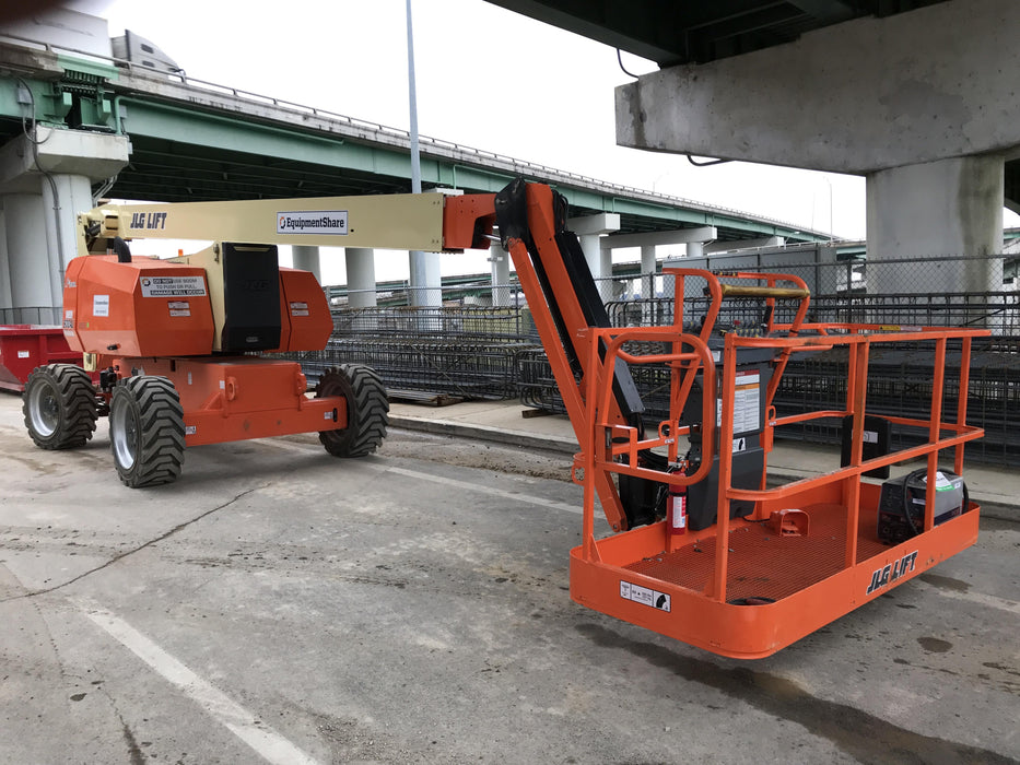 2019 JLG 800AJ