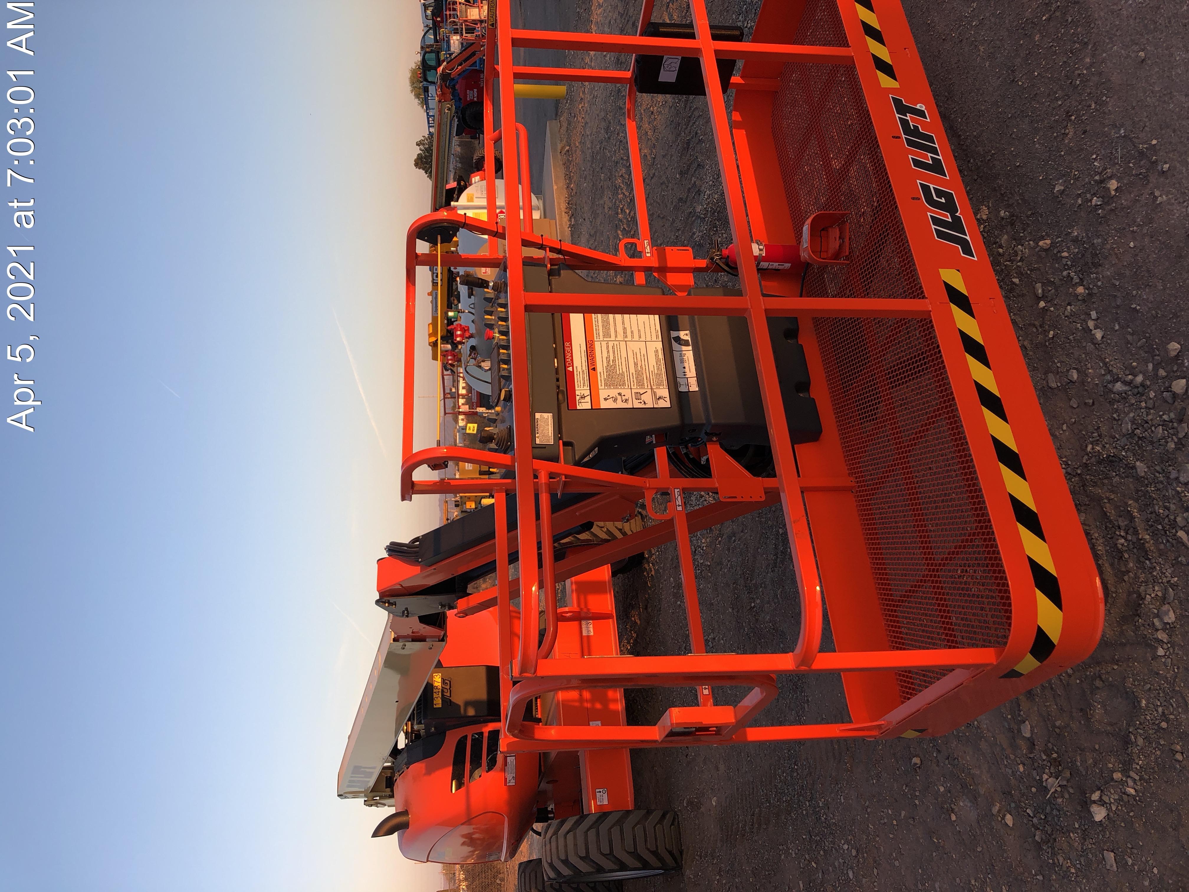 2021 JLG 600AJ