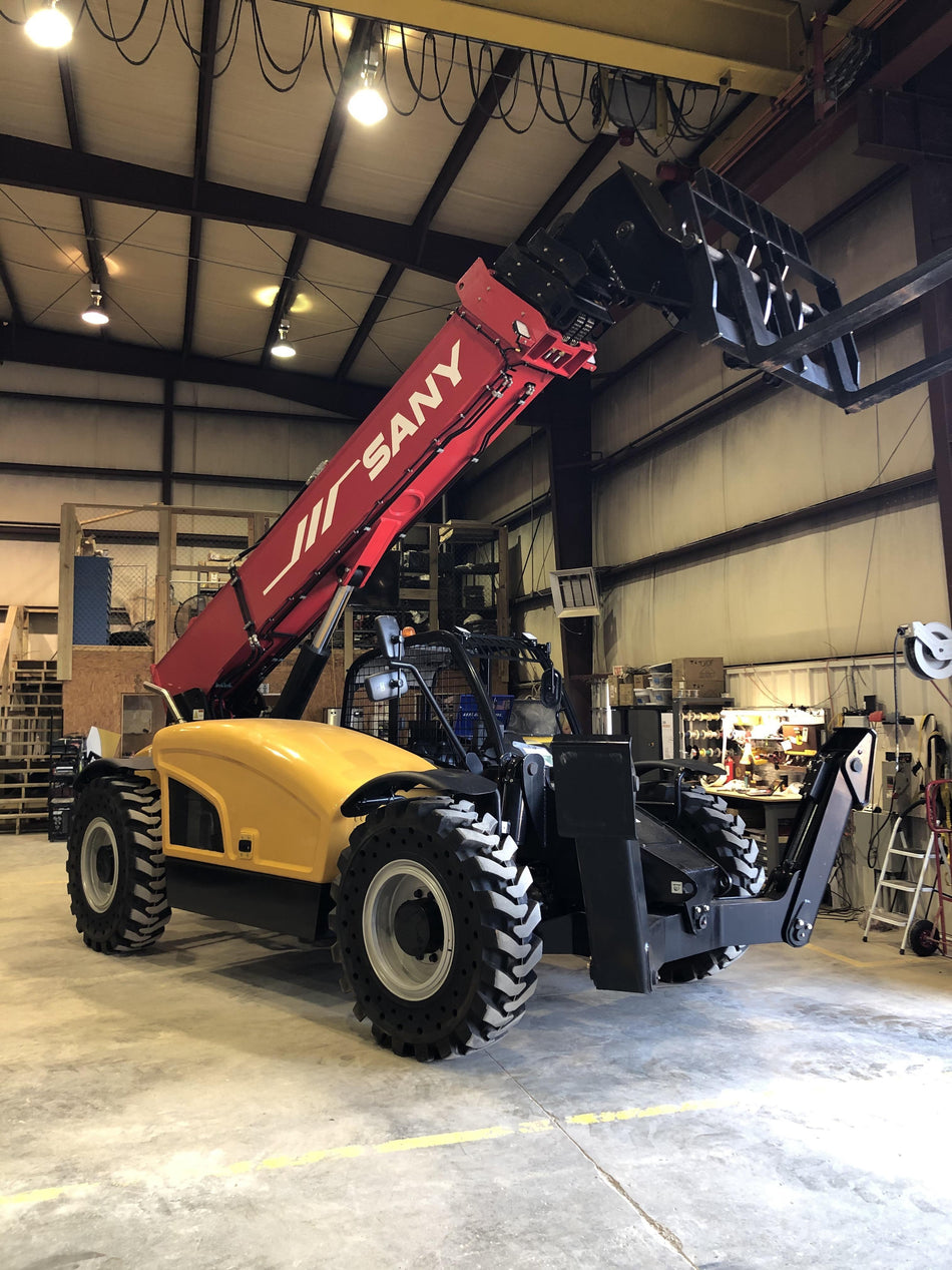 2021 SANY STH1056