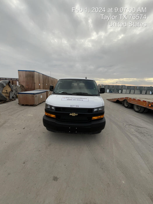 2023 CHEVROLET Express Van - Rental