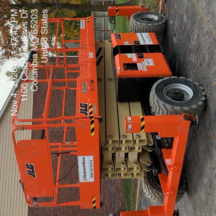 2020 JLG 430LRT