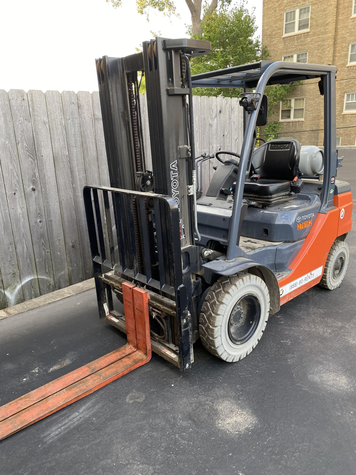 2022 TOYOTA 50-8FGU25