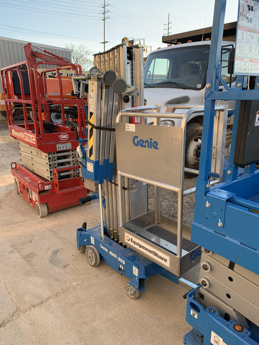 2021 GENIE AWP-30S DC