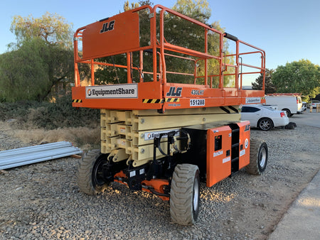 2021 JLG 430LRT