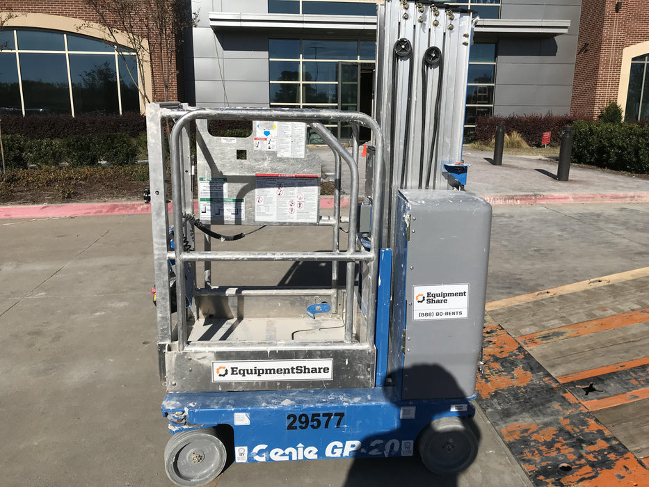 2019 GENIE GR-20