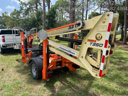 2022 JLG T350
