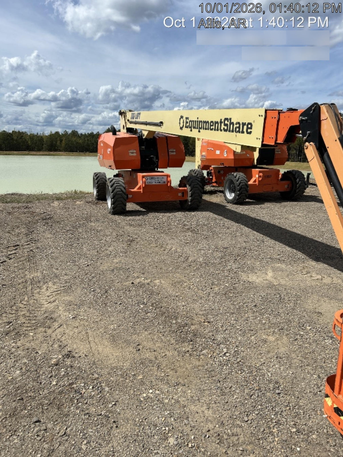 2023 JLG 860SJ